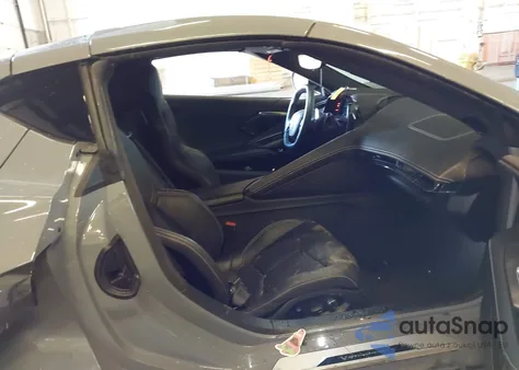 2025 Chevrolet Corvette Stingray Rwd 3Lt z USA, uszkodzony, nr VIN 1G1YC2D47S5100629